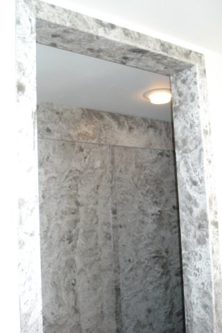 solidsurfaceshowerwallpanels3.jpg