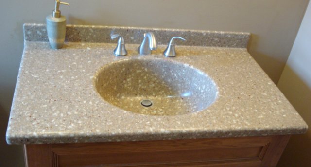 setonbacksplashsolidsurfacevanitytopsbyquarrystonedsc00677.jpg