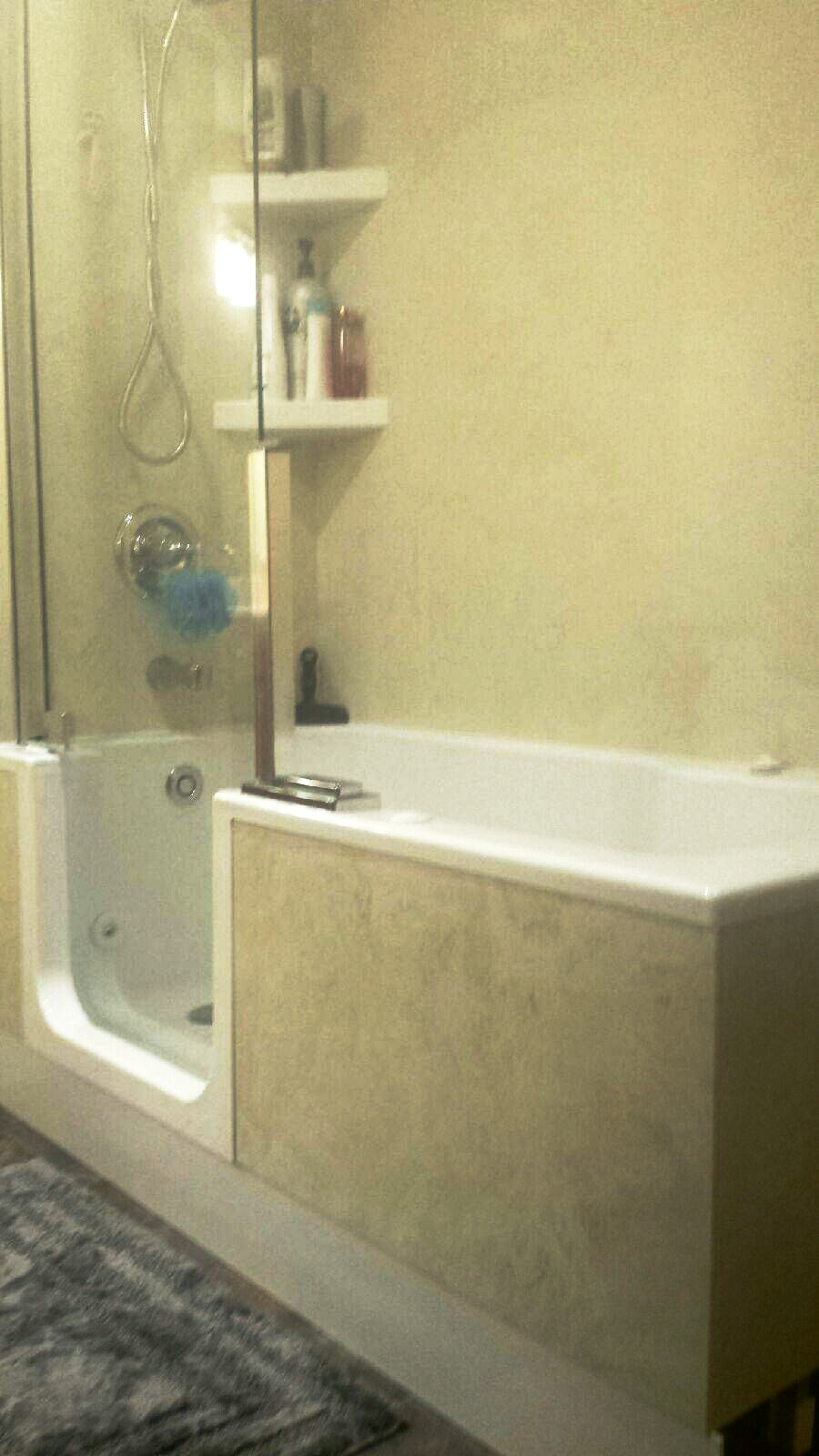 Acryline Twinline Tub and Shower Door