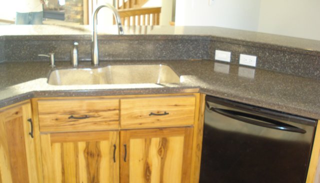 crystalashkitchentopsdsc01358.jpg